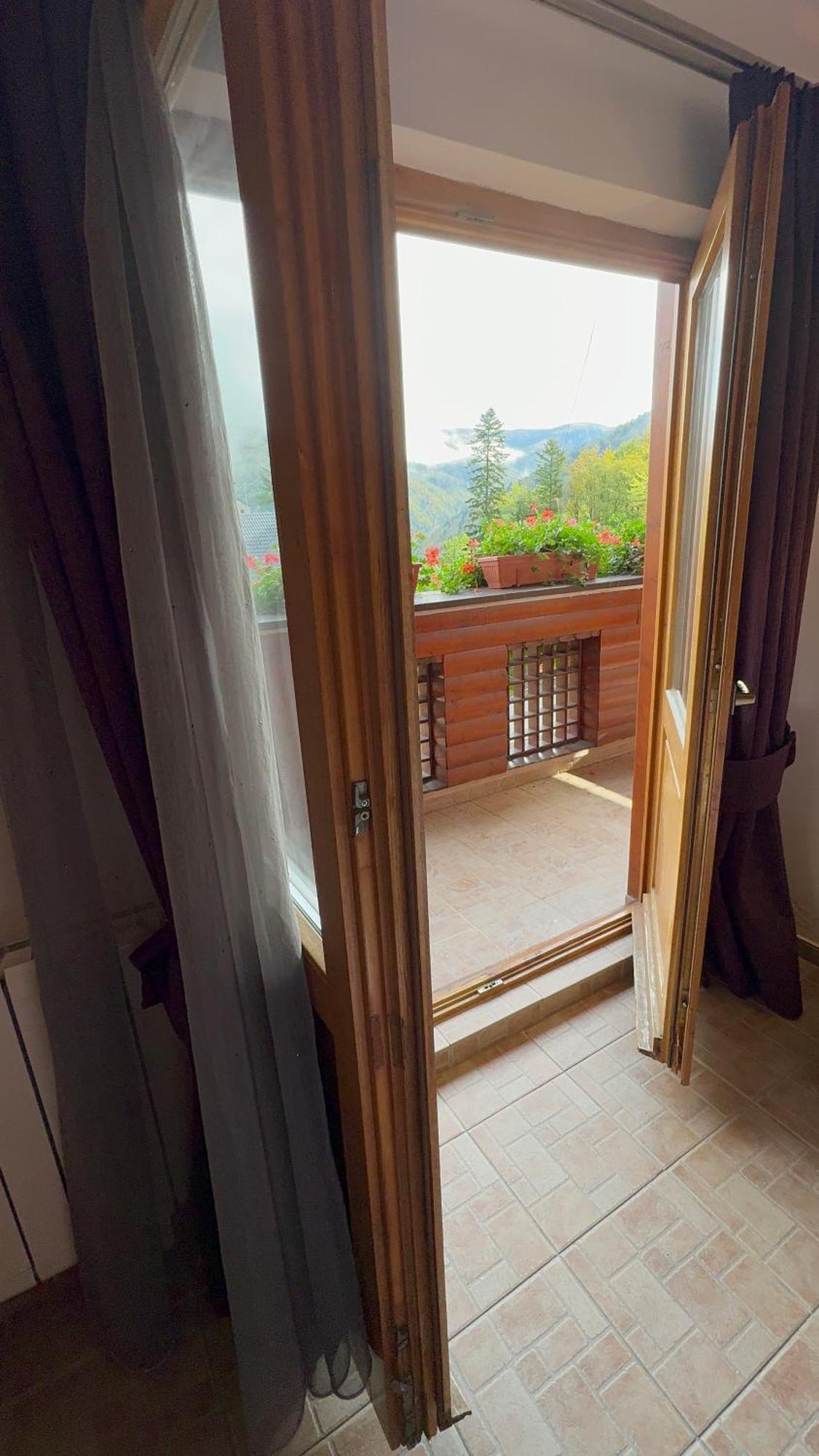 Hotel Alisio Sinaia Zewnętrze zdjęcie
